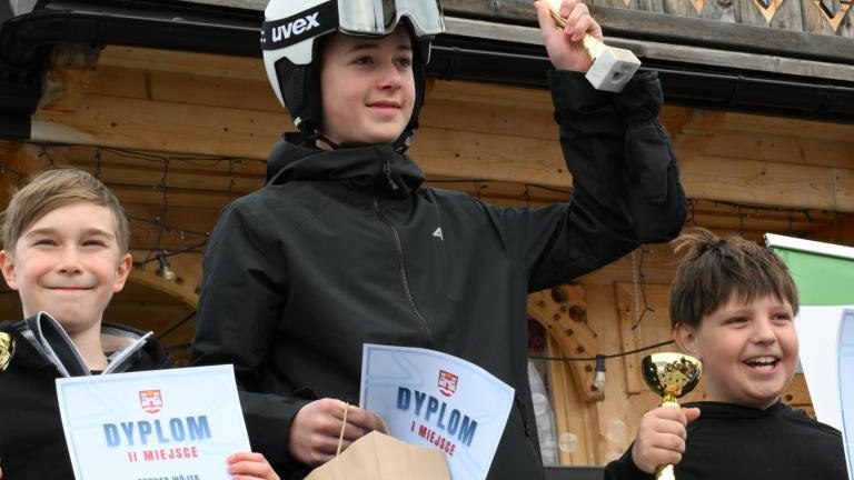 Młodzi sportowcy na stoku – zawody o Puchar Wójta Gminy Czorsztyn (204) (Duże).JPG