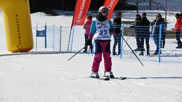 Młodzi sportowcy na stoku – zawody o Puchar Wójta Gminy Czorsztyn (26) (Duże).JPG