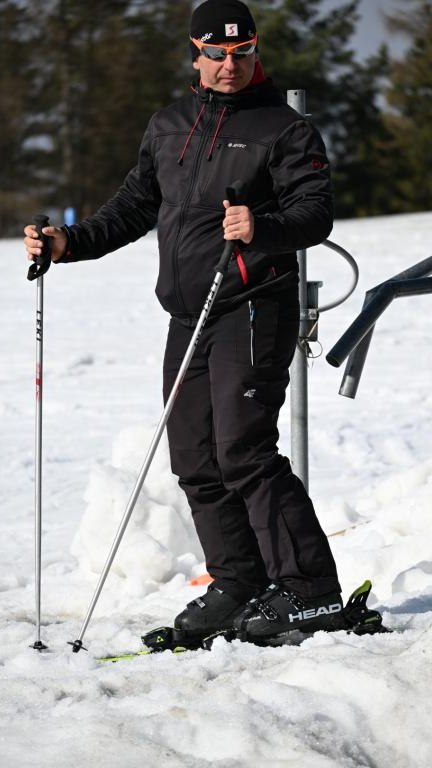 Młodzi sportowcy na stoku – zawody o Puchar Wójta Gminy Czorsztyn (76) (Duże).JPG