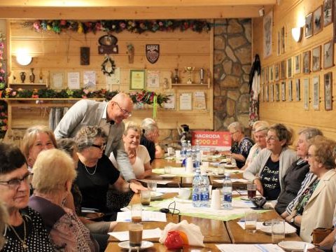 "Góralska jesień życia w barwach młodości"