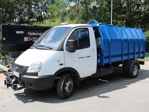 Gmina Czorsztyn zakupiła nową mini śmieciarkę