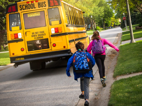 Dowóz uczniów do szkół w roku szkolnym 2022/2023 z terenu Gminy Czorsztyn - II